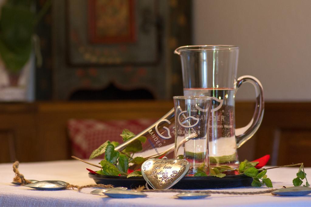 Hotel Garni Gästehaus Edlhuber Mittenwald Exteriör bild