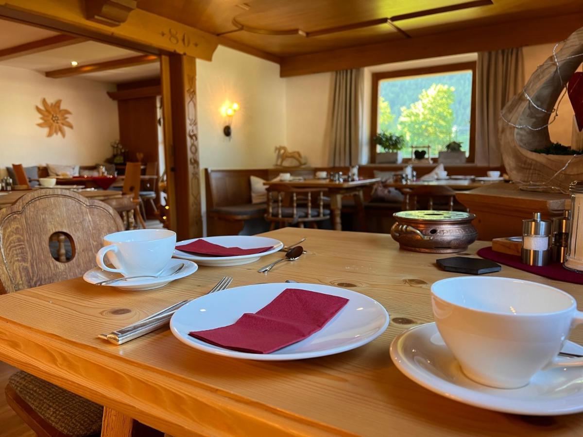 Hotel Garni Gästehaus Edlhuber Mittenwald Exteriör bild